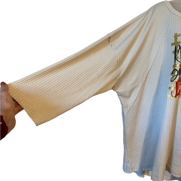 CHRISTMAS *THE REAL GIFT IS JESUS* CREAM WAFFLE KNIT TOP PLUS: 26/28 #9 - Picture 3 of 6